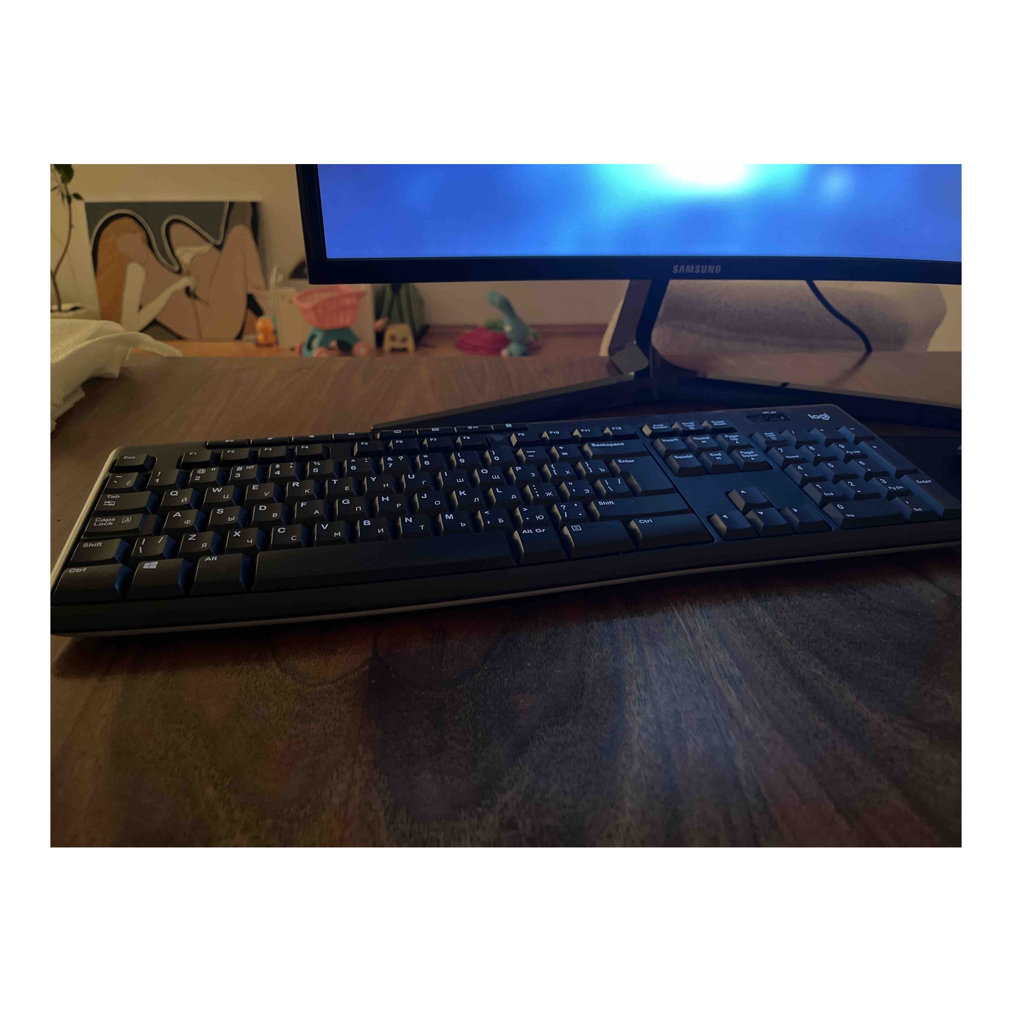 Logitech K270 Wireless Keyboard for Windows, 2.4 GHz Wireless, Full-Size, Number Pad, 8 Multimedia Keys, 2-Year Battery Life, Compatible with PC, Laptop, Black - image 3